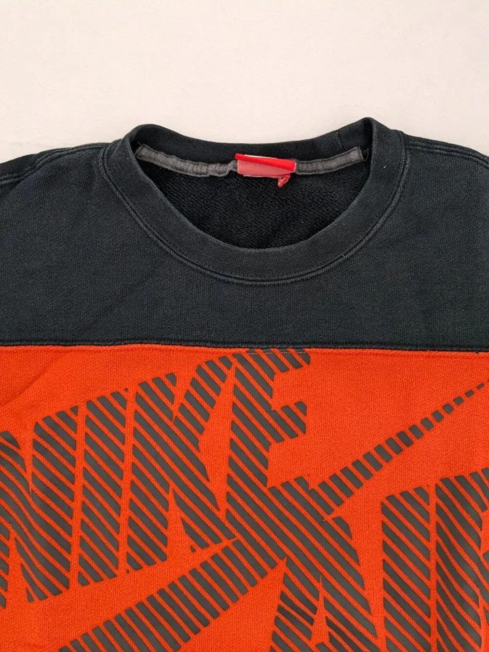 Nike Air Crewneck Sweatshirt Colorblock Y2K Swoosh Logo‎ Streetwear Cozy Medium